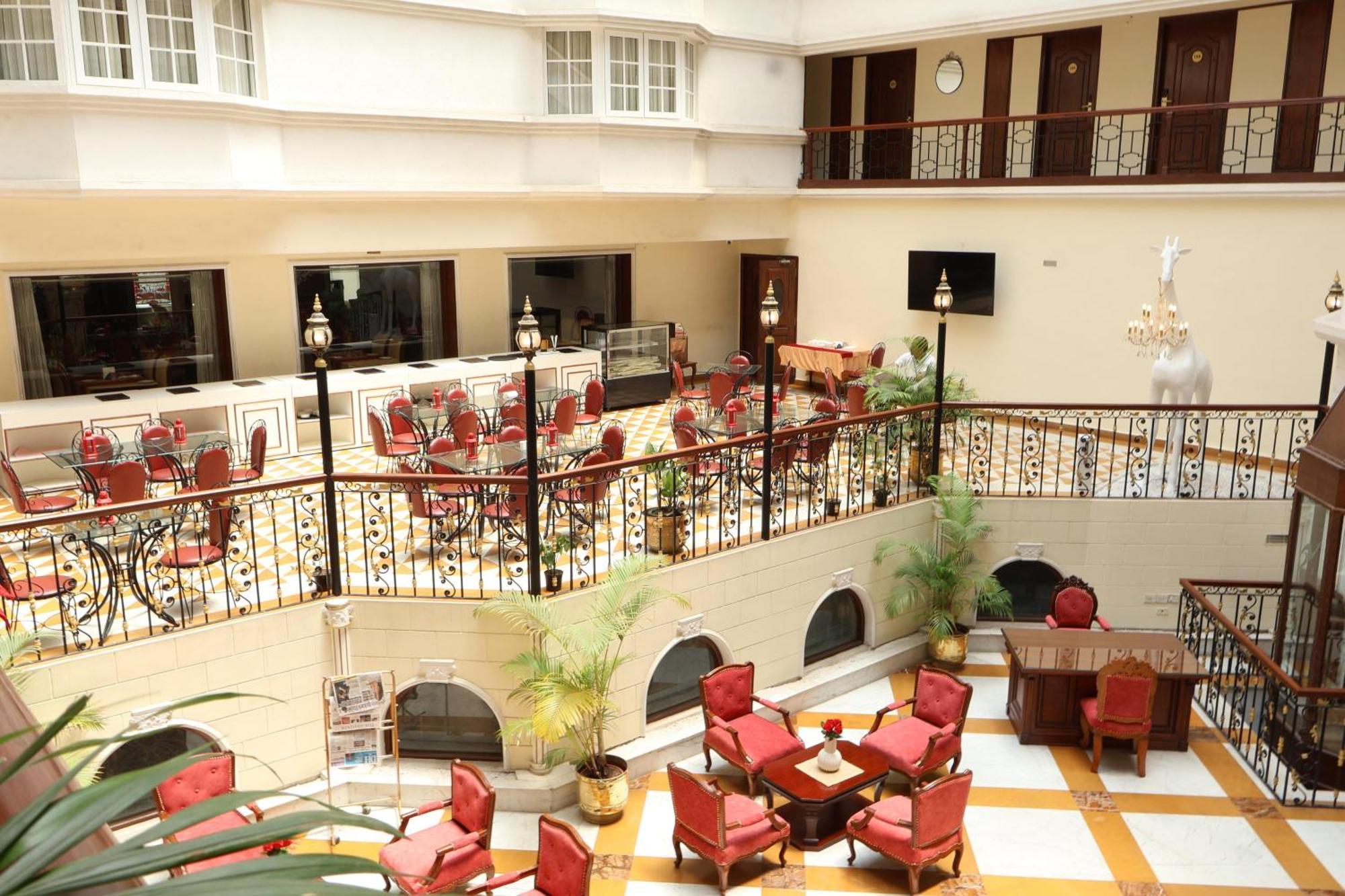 Nalapad'S Hotel Bangalore International Exteriér fotografie