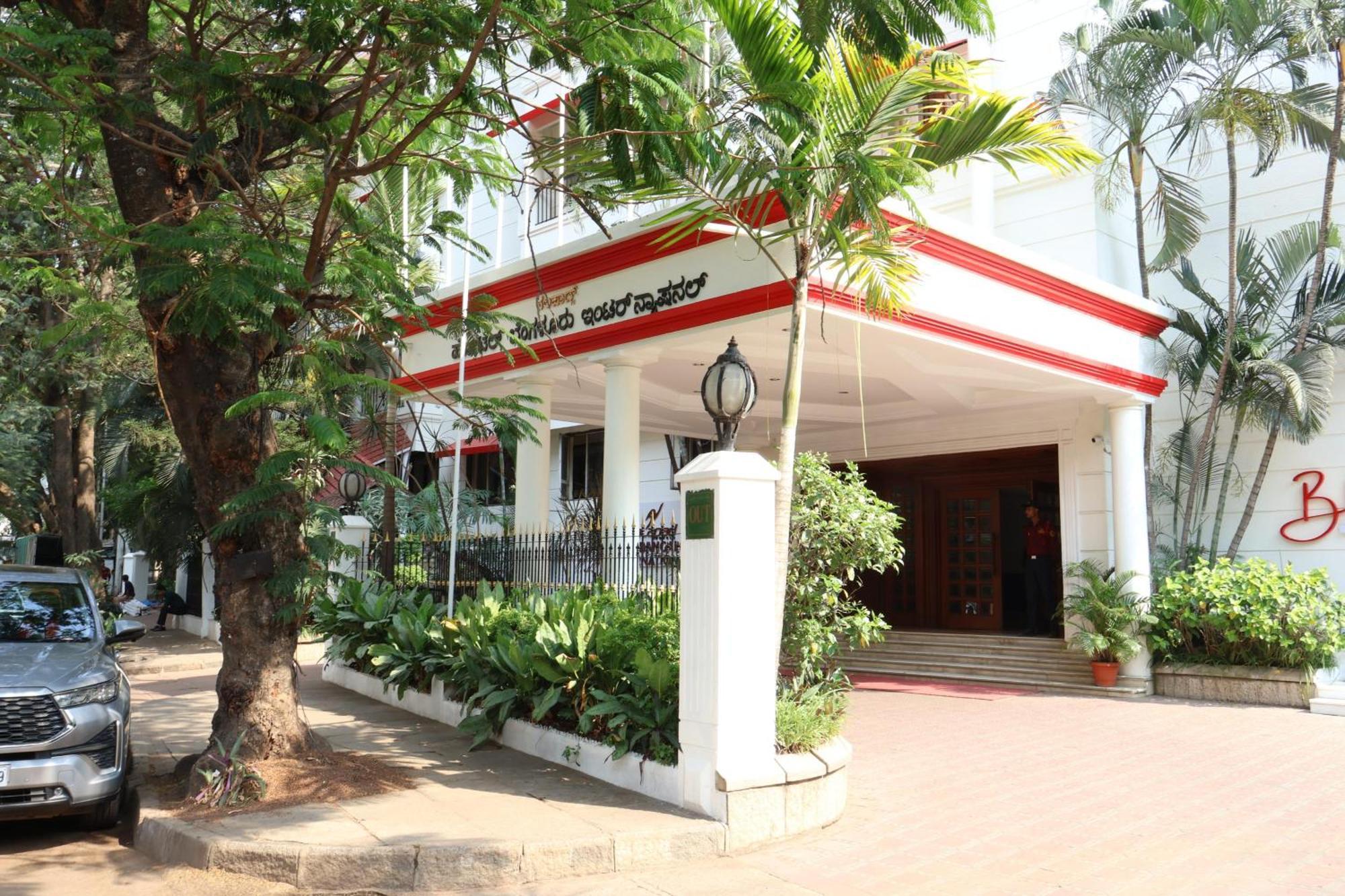 Nalapad'S Hotel Bangalore International Exteriér fotografie