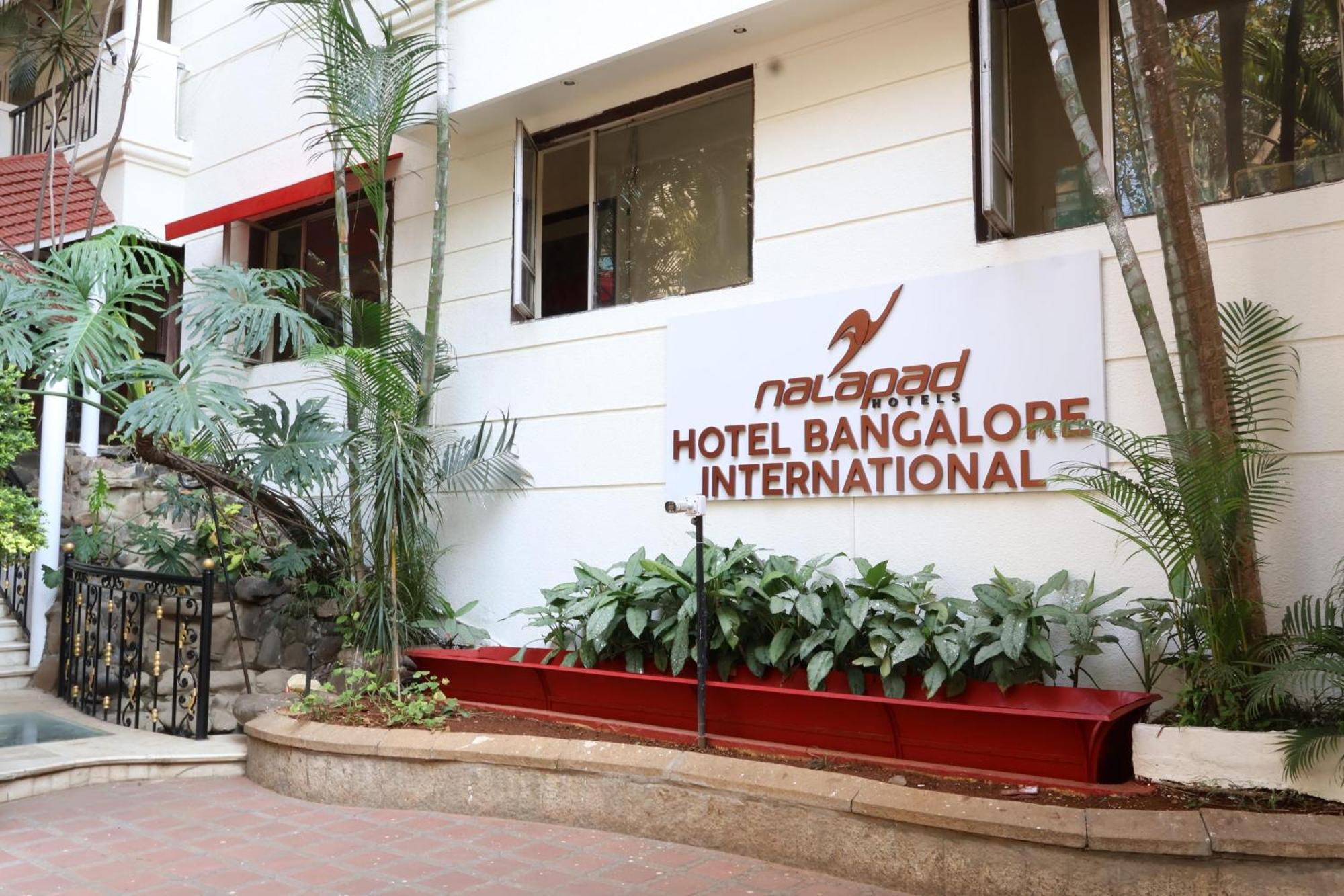 Nalapad'S Hotel Bangalore International Exteriér fotografie