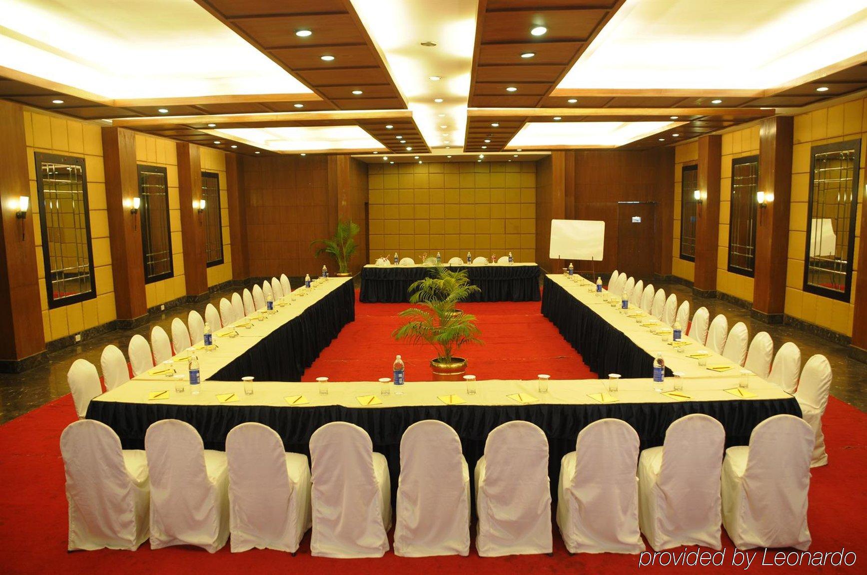 Nalapad'S Hotel Bangalore International Zařízení fotografie